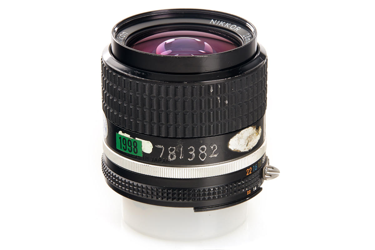 Nikon Nikkor 2/28mm 'NASA' *