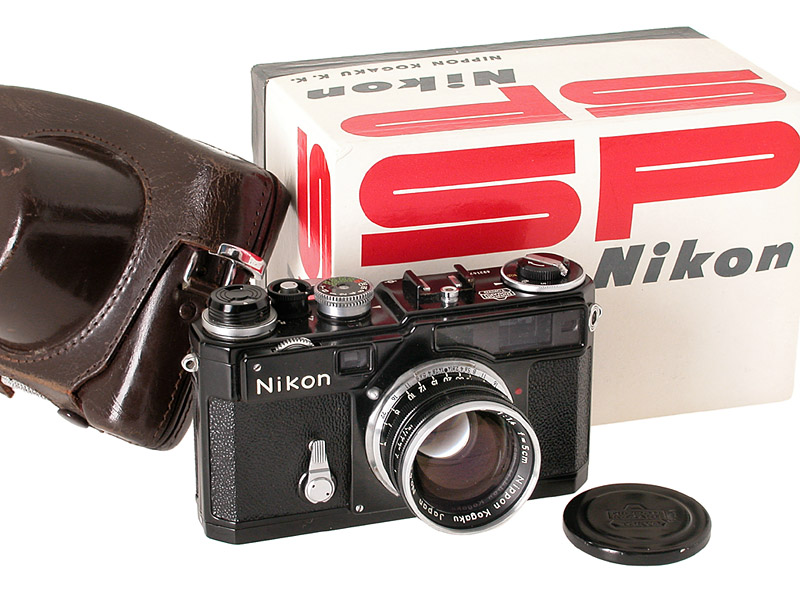 Nikon   SP black + 1,4/5cm