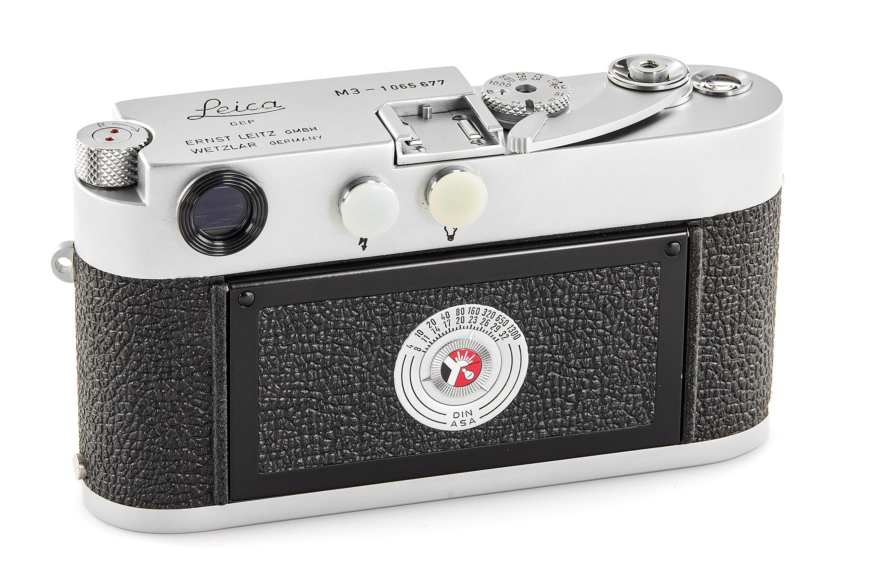 Leica M3 chrome with Summicron 2/50mm