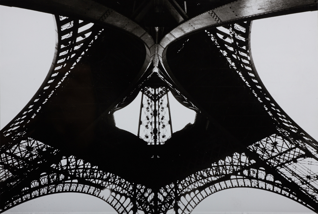 MARC RIBOUD (* 1923) Eiffelturm / Eiffel Tower, Paris 1964