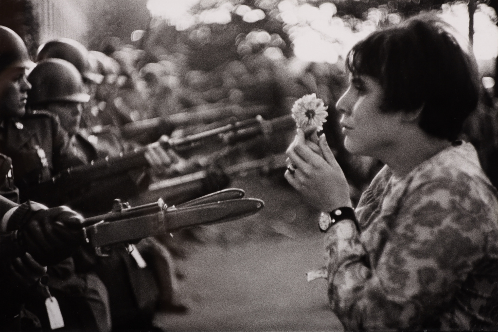 MARC RIBOUD (* 1923) Anti Vietnam Demo, Washington D.C. 1967