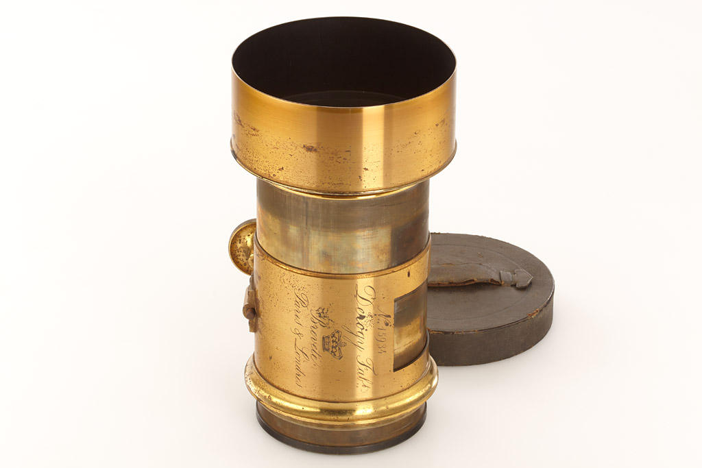 Derogy Petzval Lens
