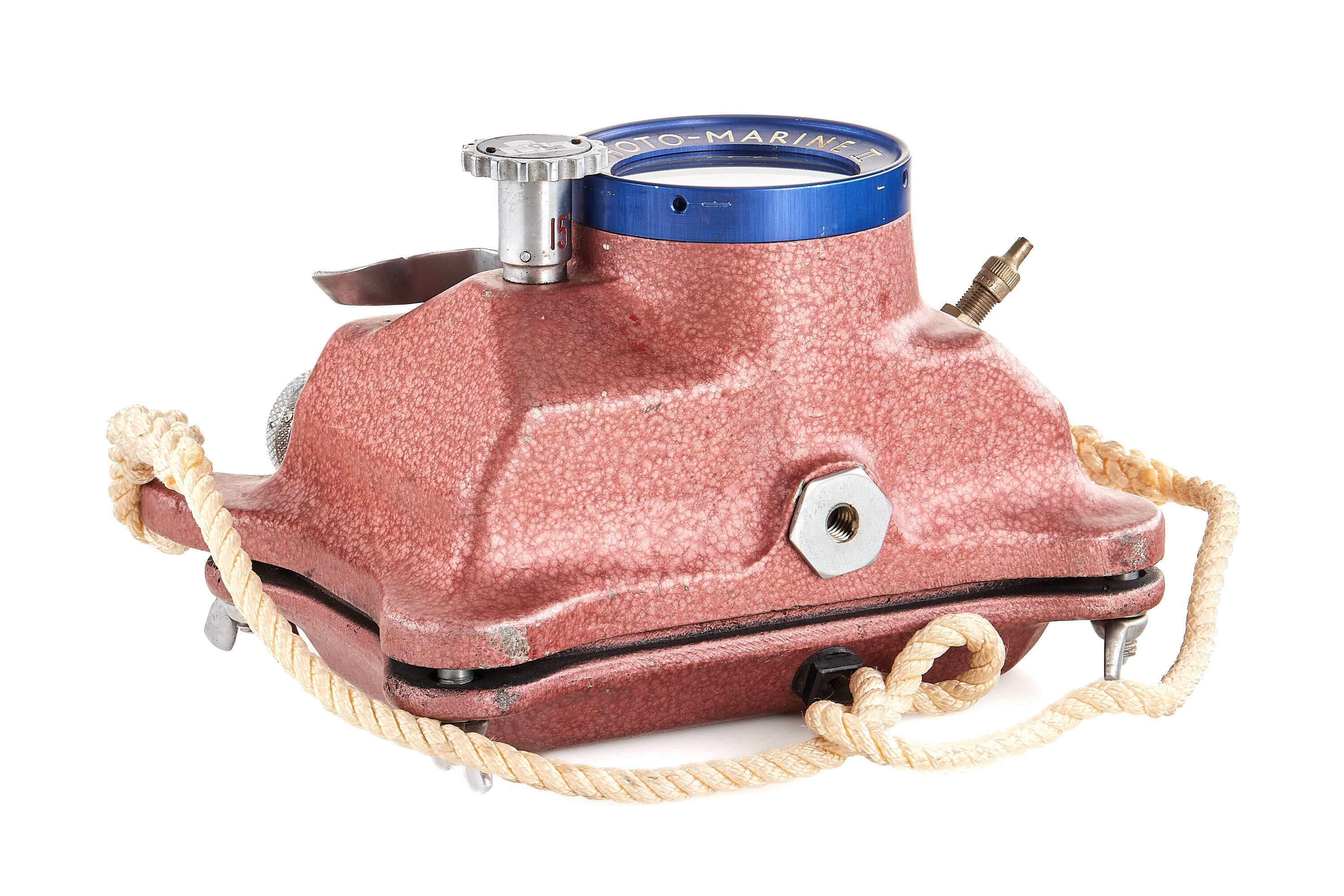 R.G. Lewis for Leica Photo-Marine II underwater housing *
