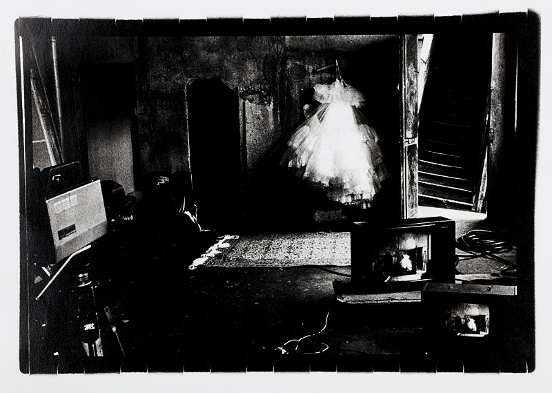 Sarah Moon (* 1940), Fashion-Installation