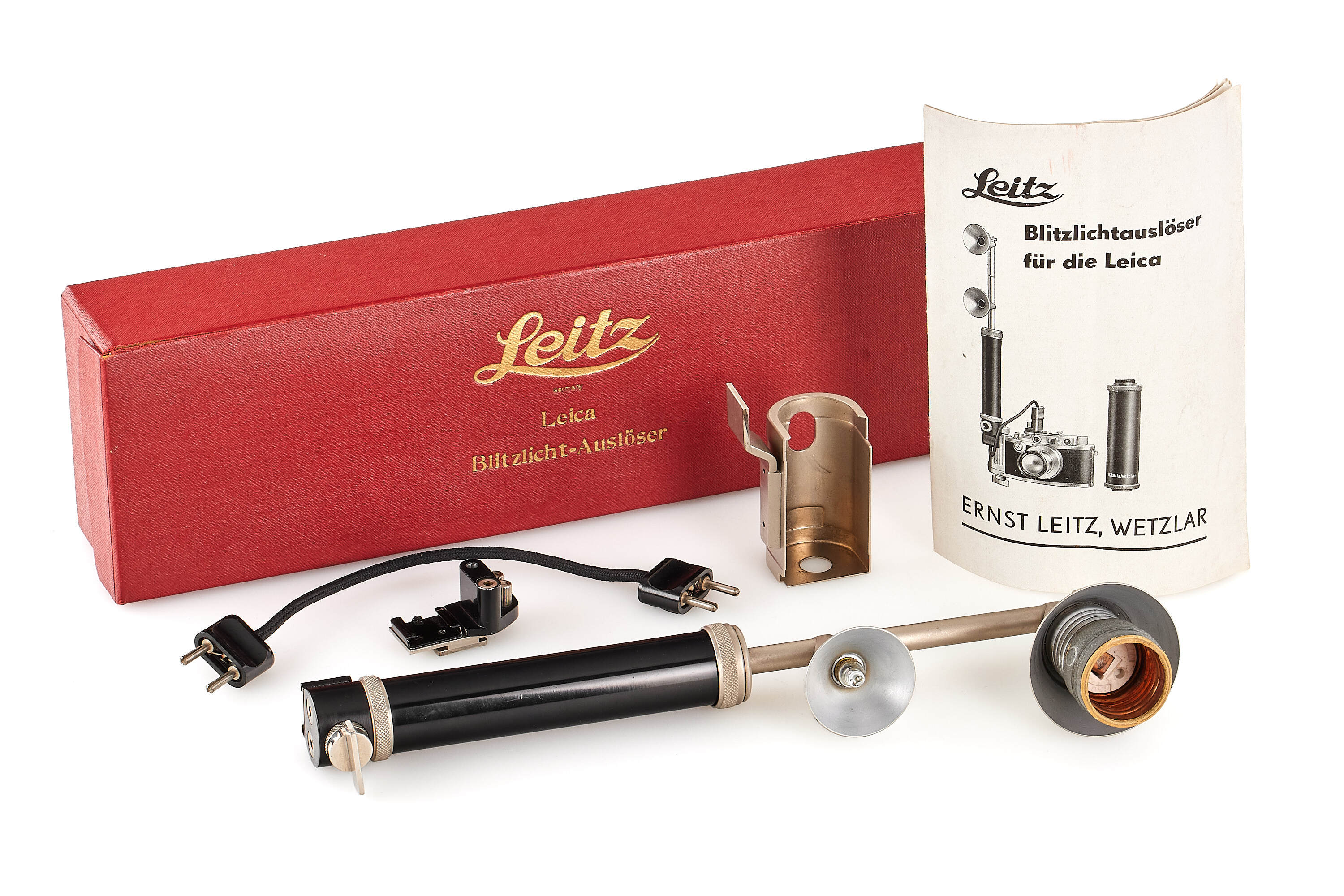 Leica BTLOO Flash Attachment *