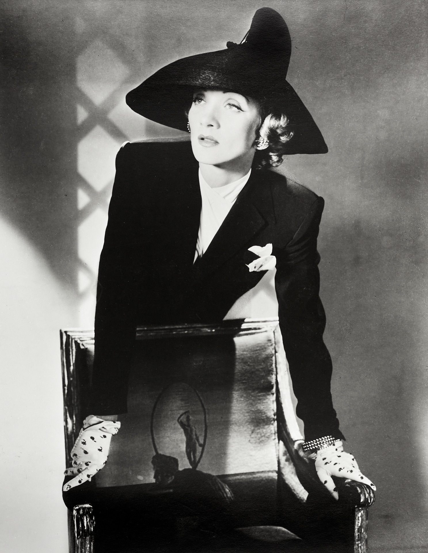 HORST P. HORST (1906–1999) - Marlene Dietrich, New York 1942