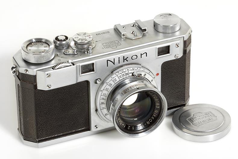 Nikon  I