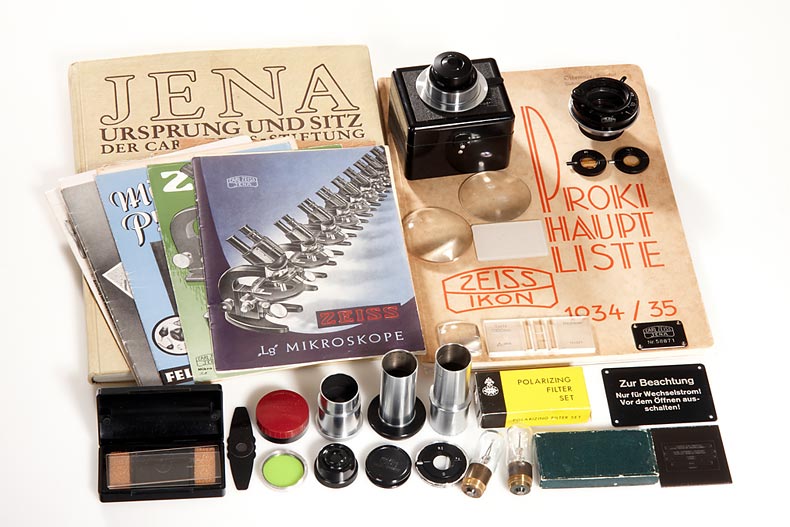 Zeiss Ikon  Literature