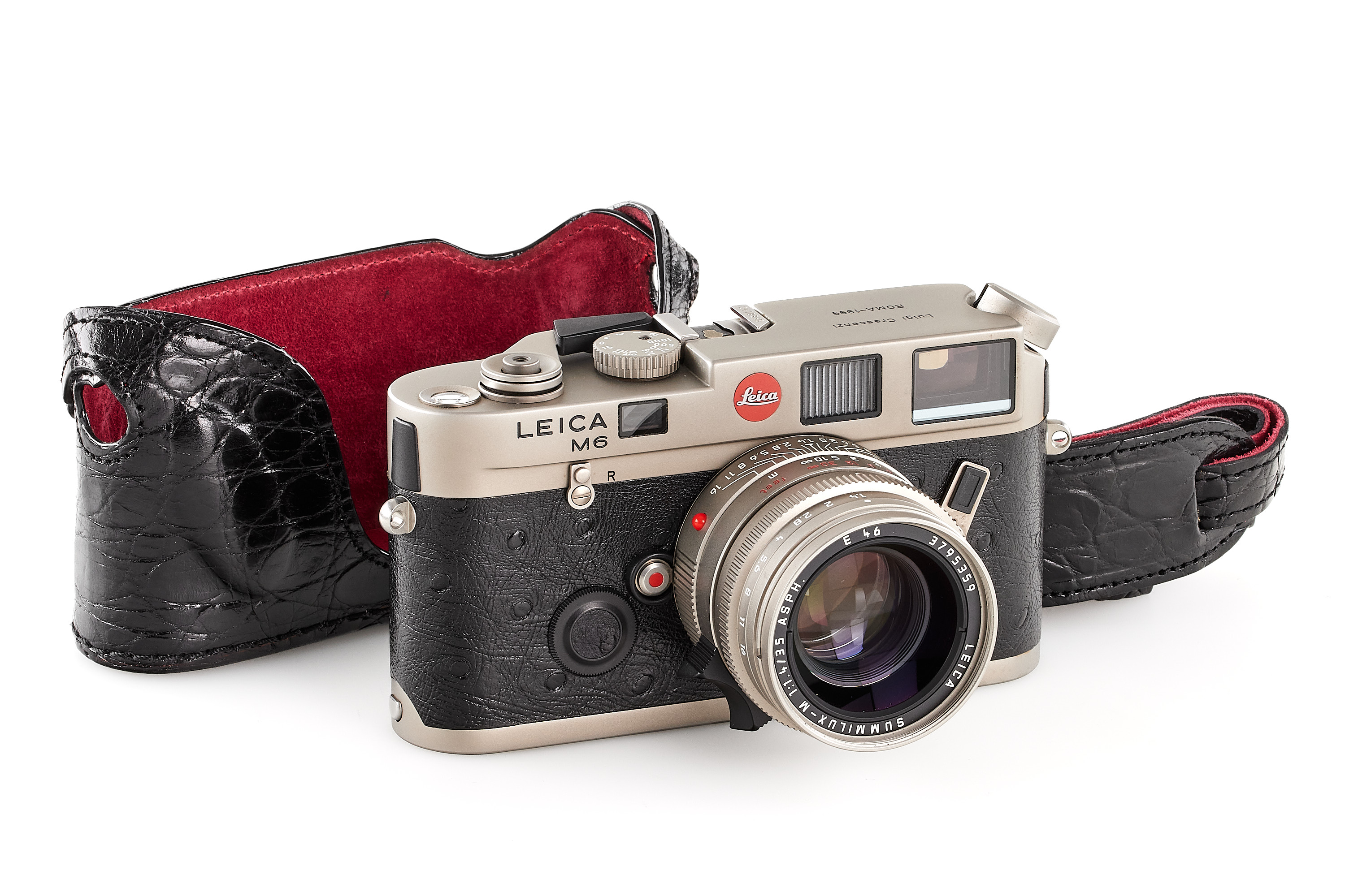 Leica M6 Titan outfit 'Luigi Crescenzi' *
