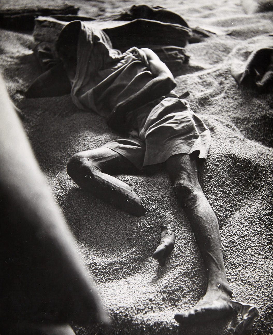 WERNER BISCHOF (1916–1954) The port of Calcutta, April 1951