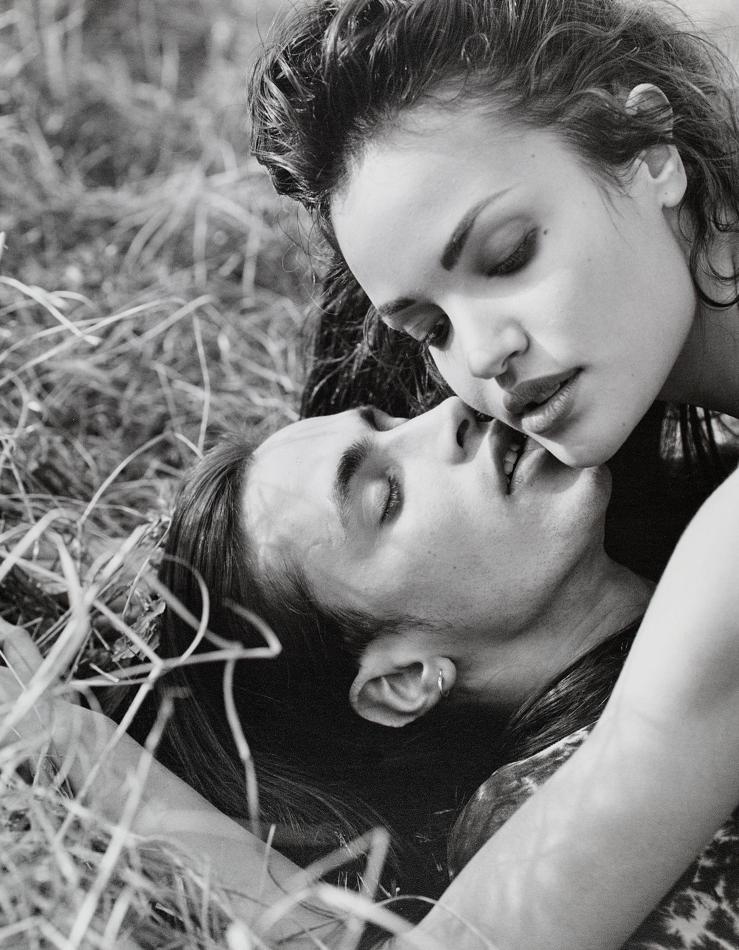 BRUCE WEBER (*1946) - Kissing Couple, California 1992