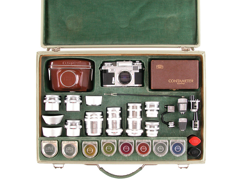 Contax  Demonstration case