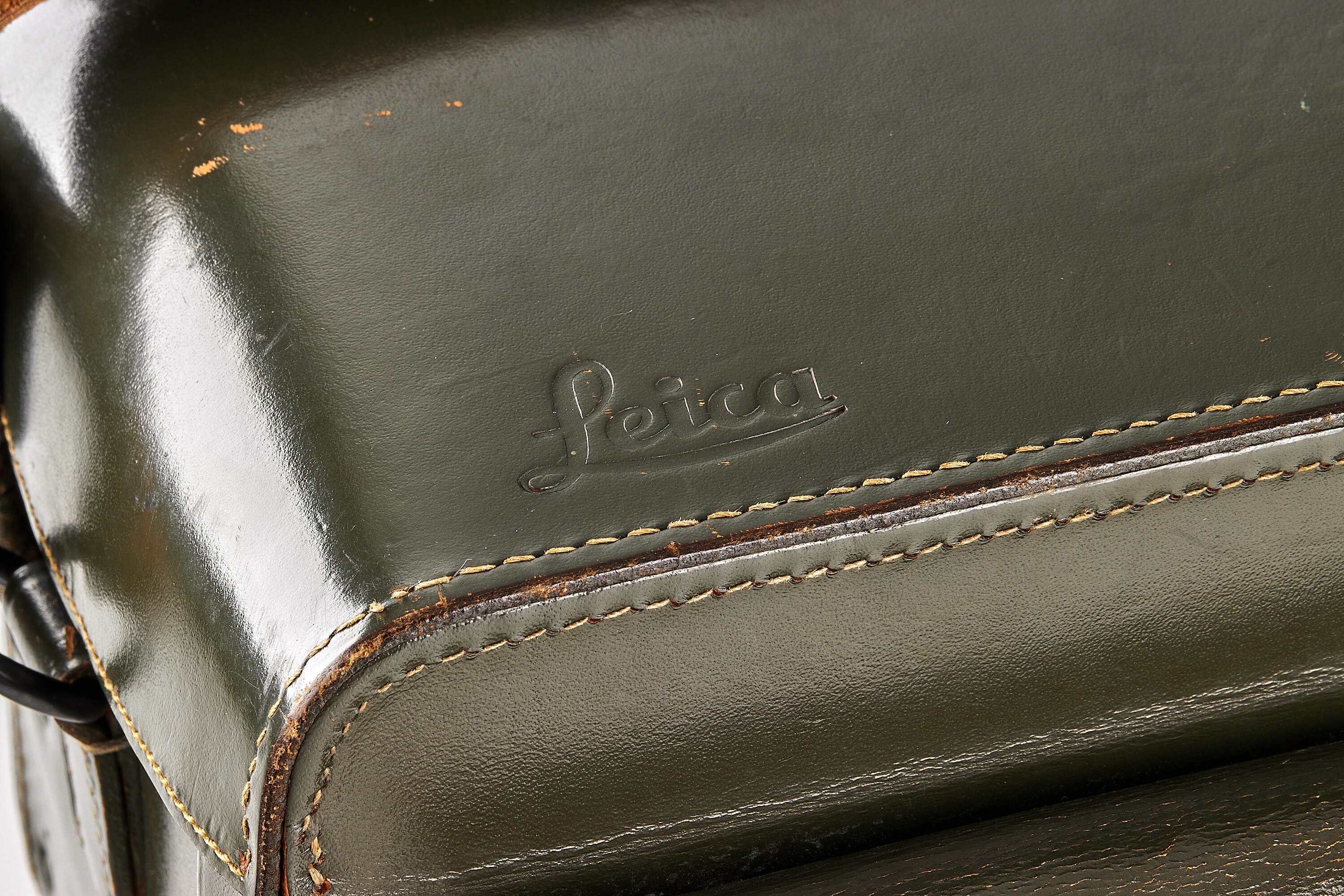 Leica Outfit Case for M3/M1 olive Bundeseigentum *
