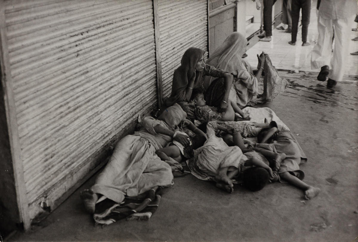 HENRI CARTIER-BRESSON (1908–2004) India, 1966