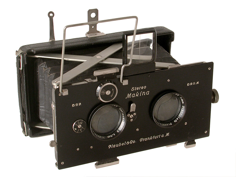 PLAUBEL STEREO-MAKINA