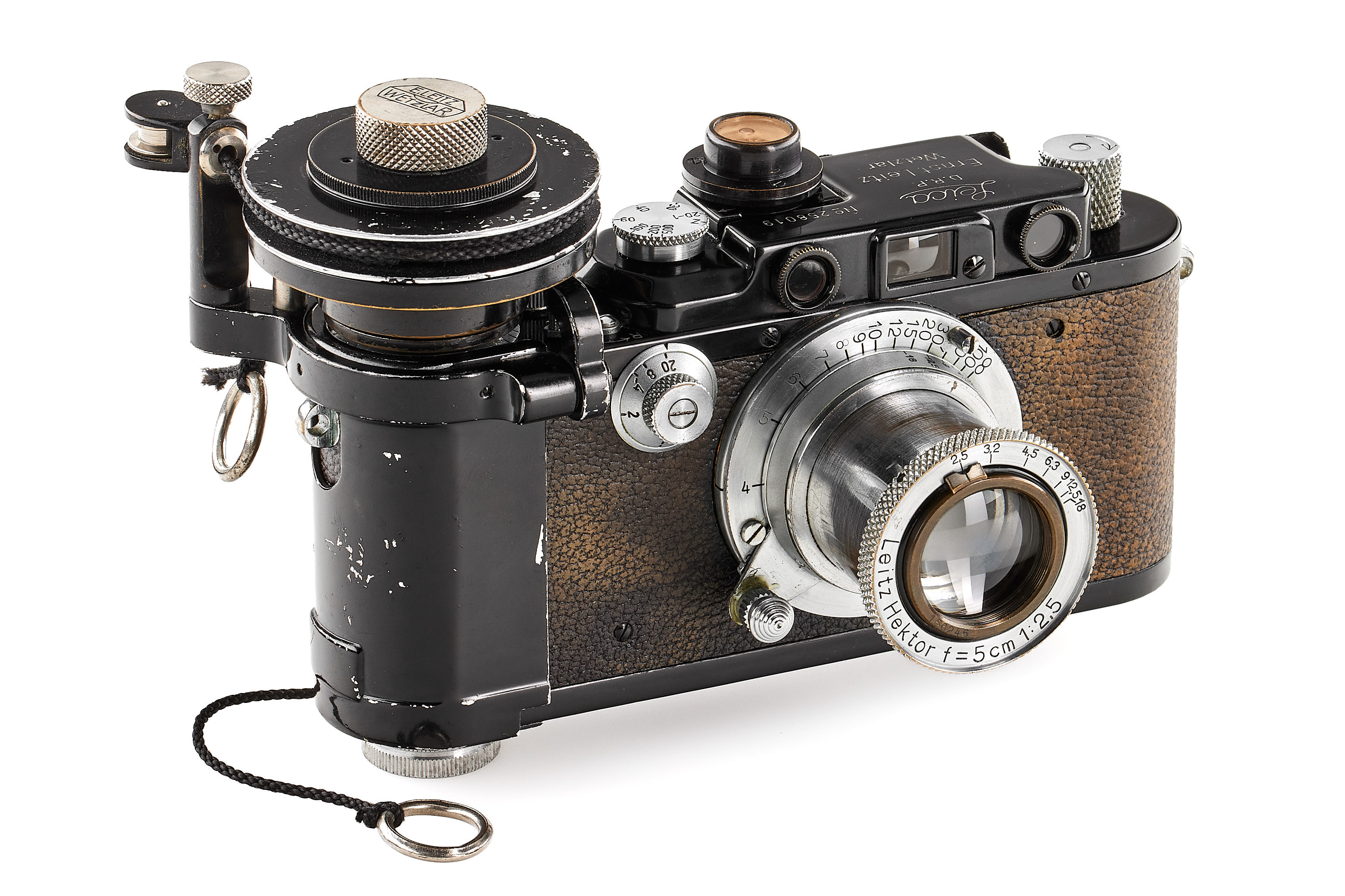 Leica III Mod. F black/chrome with OOFRC remote release * Leica III Mod. F black/chrome with OOFRC remote release *