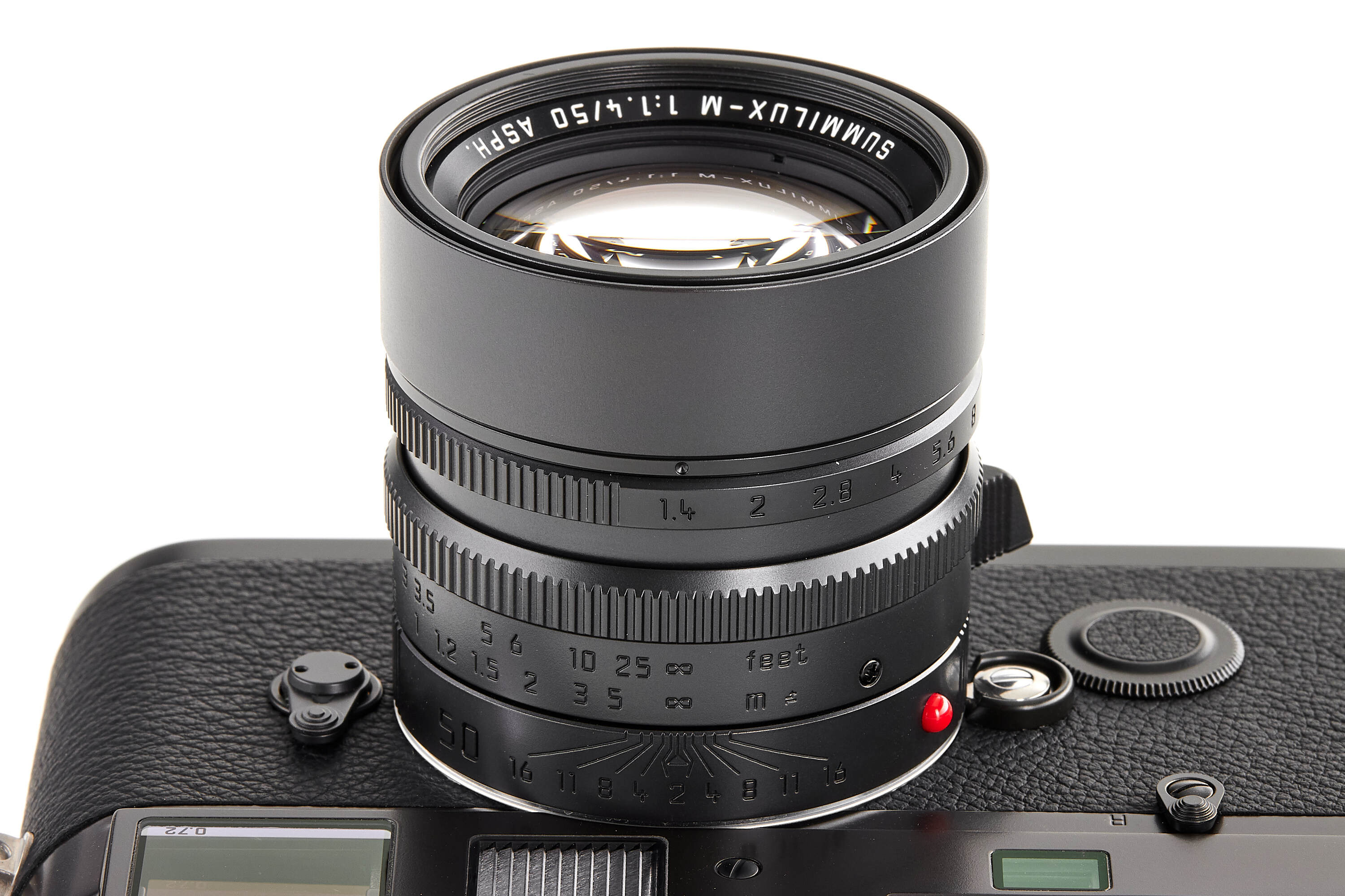 Leica MP 10323 'Meister Edition Berlin' outfit *