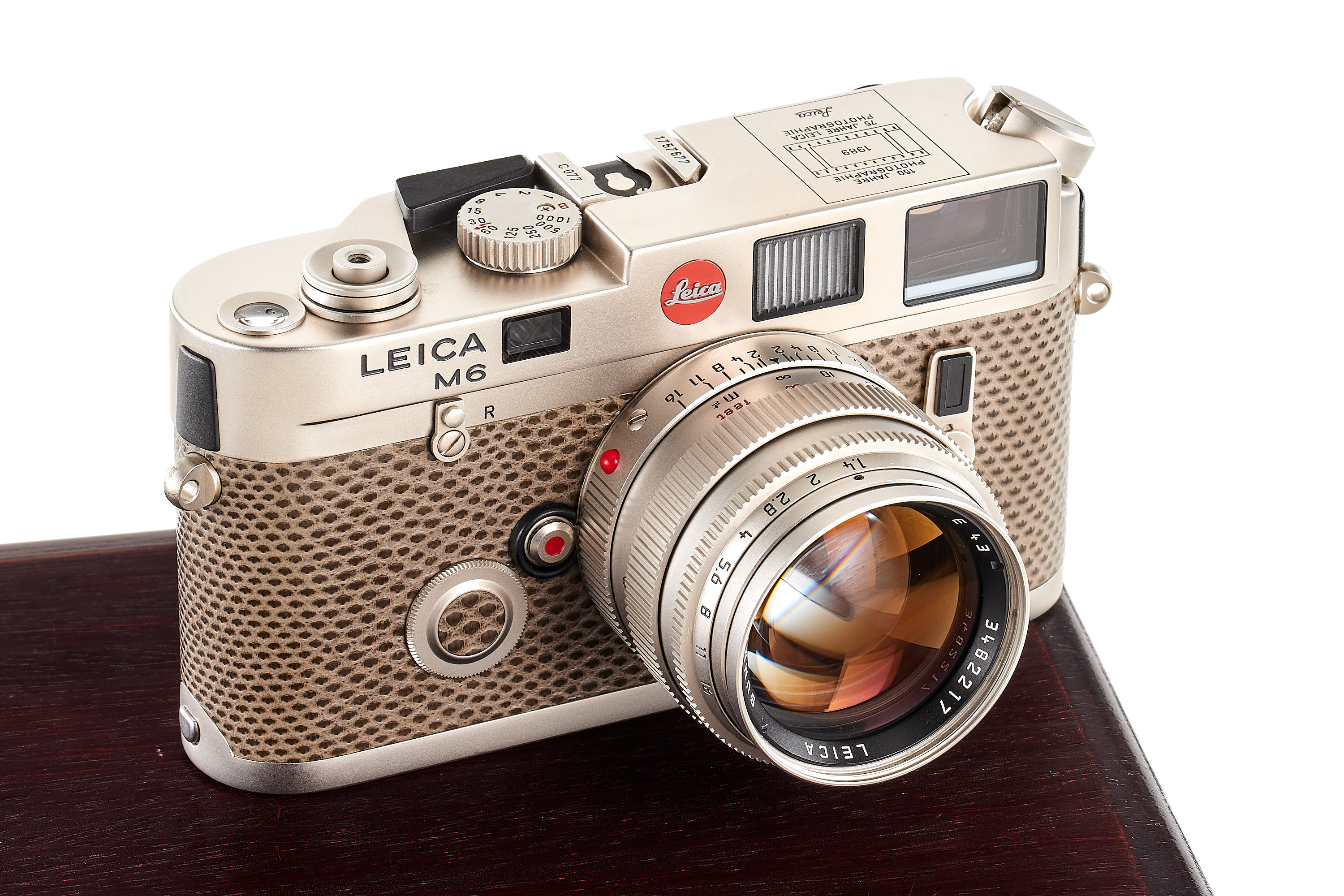 Leica M6 Platin '150 Years' set 10450 Leica M6 Platin '150 Years' set 10450