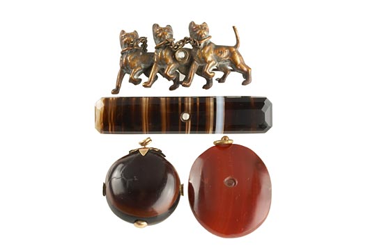 Stanhopes - 2 Brooches and 2 Pendants