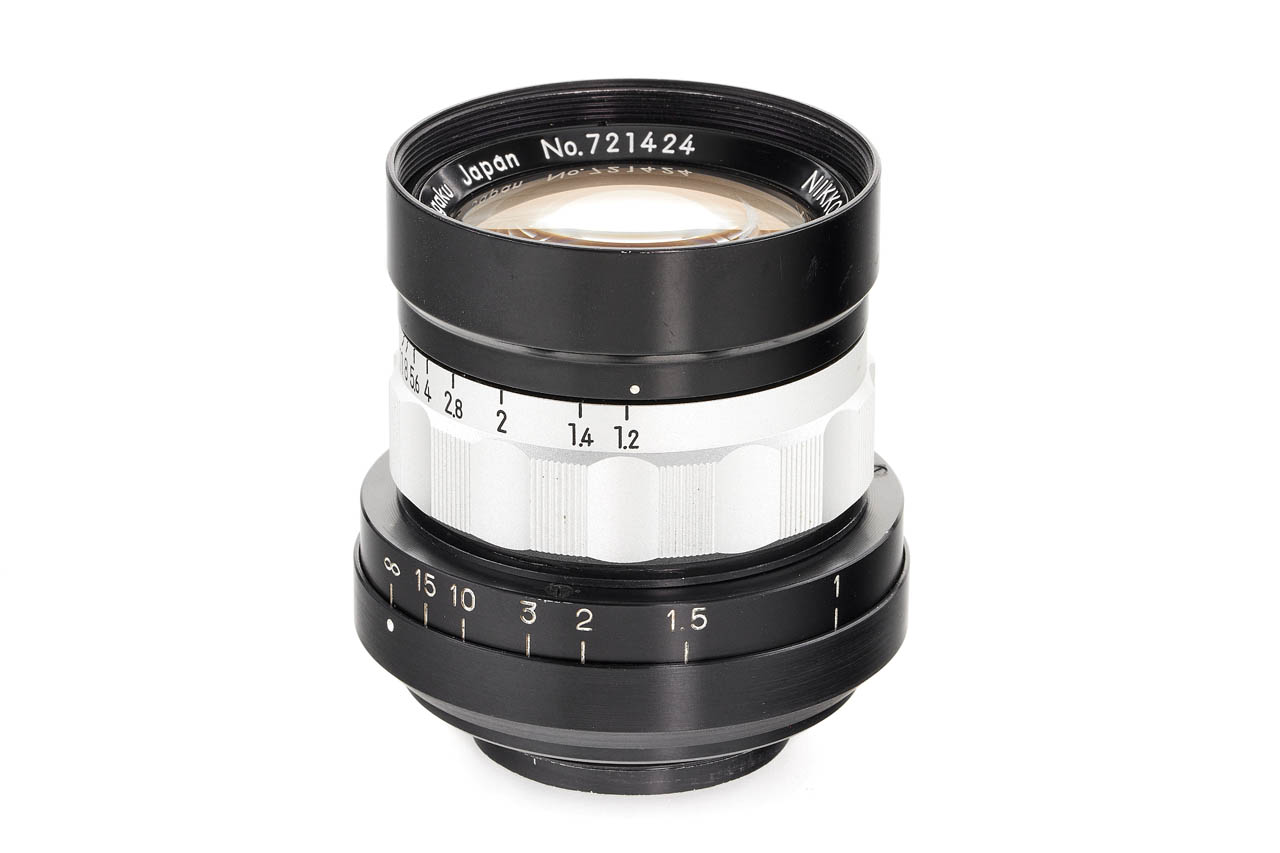 Nikon f. Leica M39 Nikkor-O 1.2/55mm