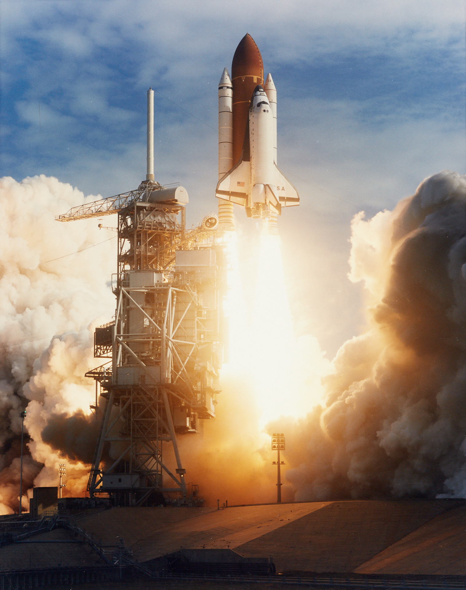 NASA COLOMBIA STS-73 - Liftoff, Florida 1995