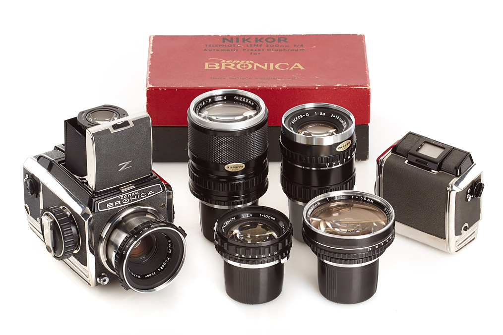 The Zenza Bronica S2 outfit that found no bidder in May 2013