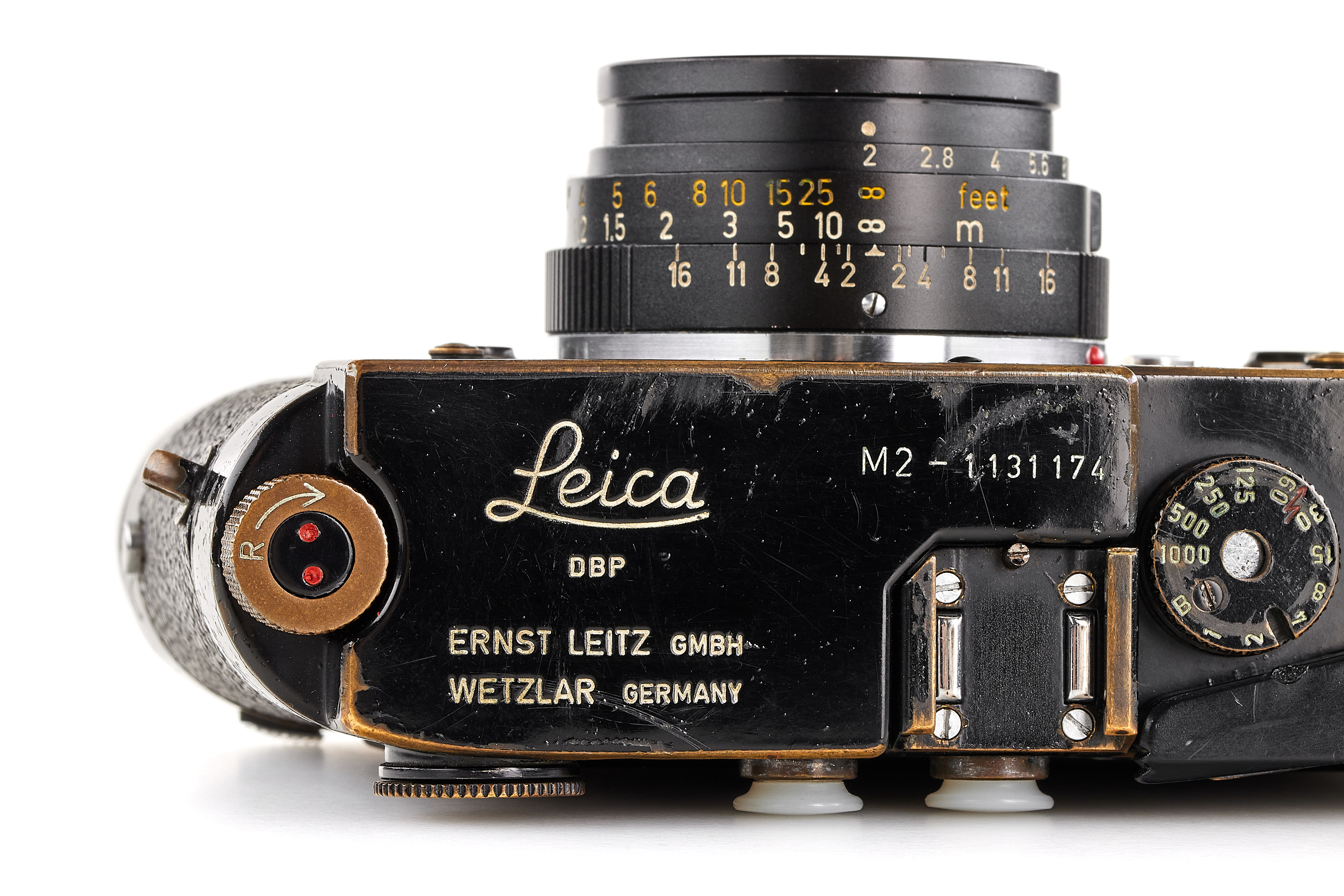Leica M2 black paint with Summicron 2/35mm and Leicavit MP black paint