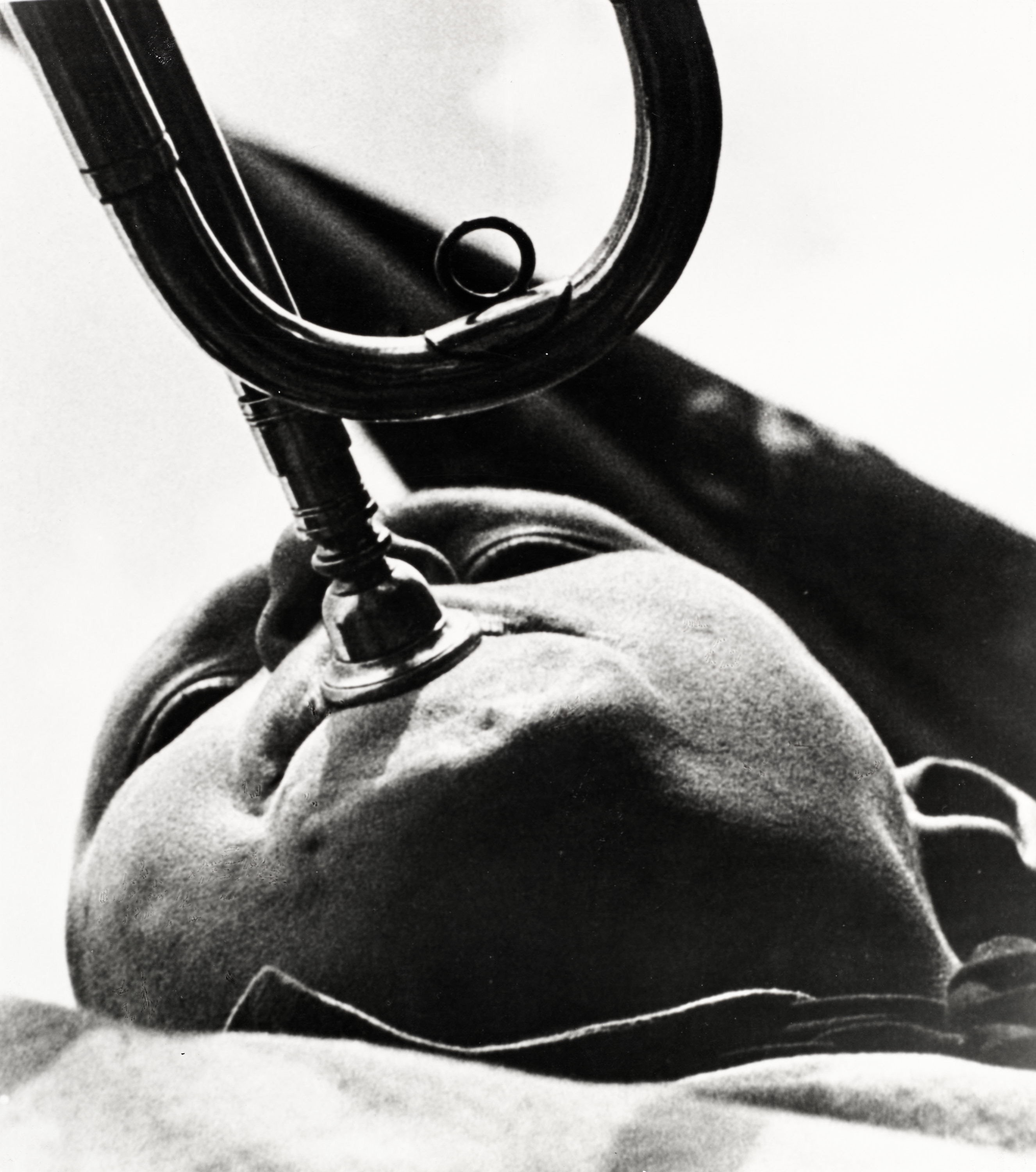 ALEXANDER RODCHENKO (1891–1956) - Pioneer With A Trumpet, 1930