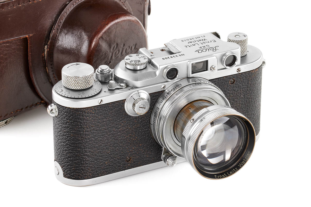 Leica III Mod. F chrome 'Luftwaffen-Eigentum'