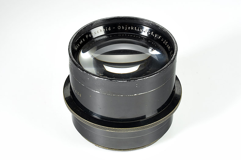 Emil Busch A.-G.   Nicola Perscheid 4.5/36cm