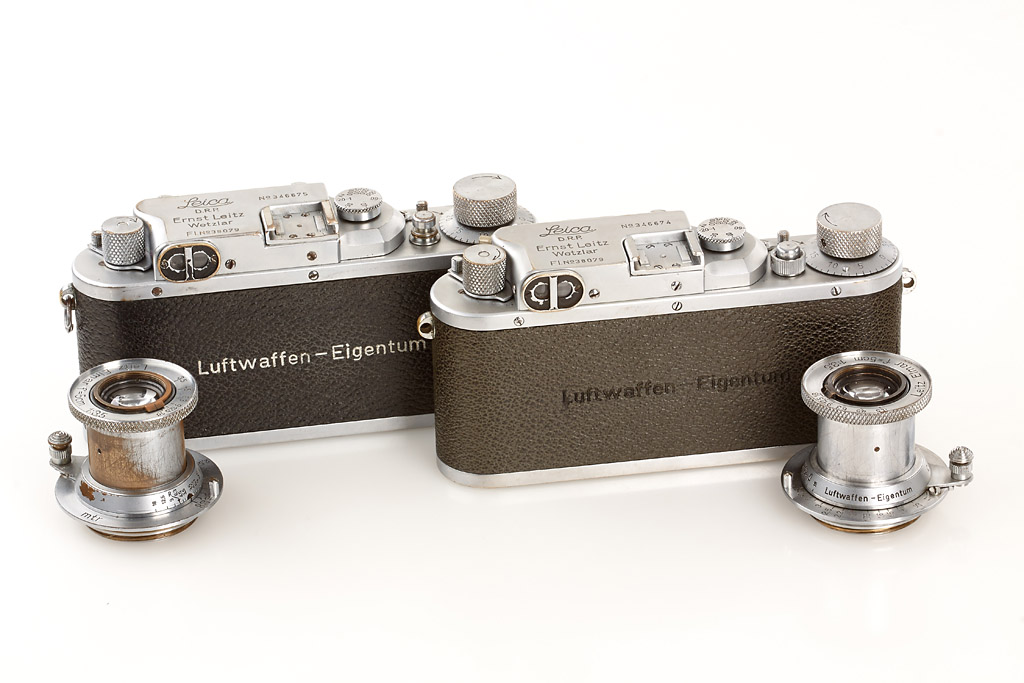 IIIb 'Luftwaffen-Eigentum' (Pair)