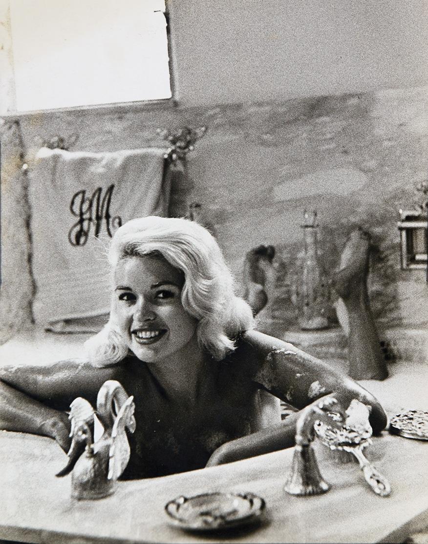 INGE MORATH (1923–2002) Jayne Mansfield in her bathroom, Sunset Boulevard, Hollywood 1959