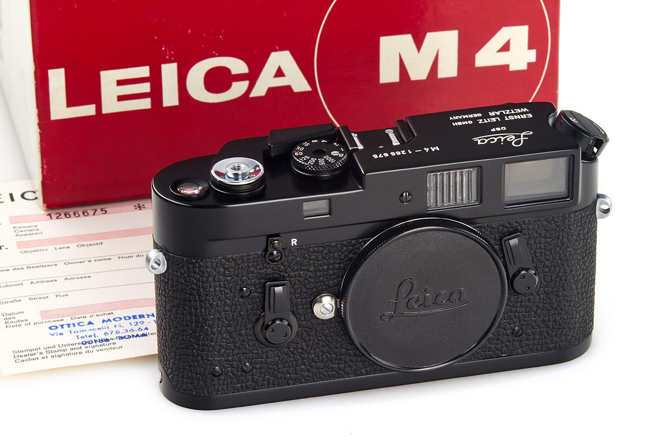 Leica M4 black paint