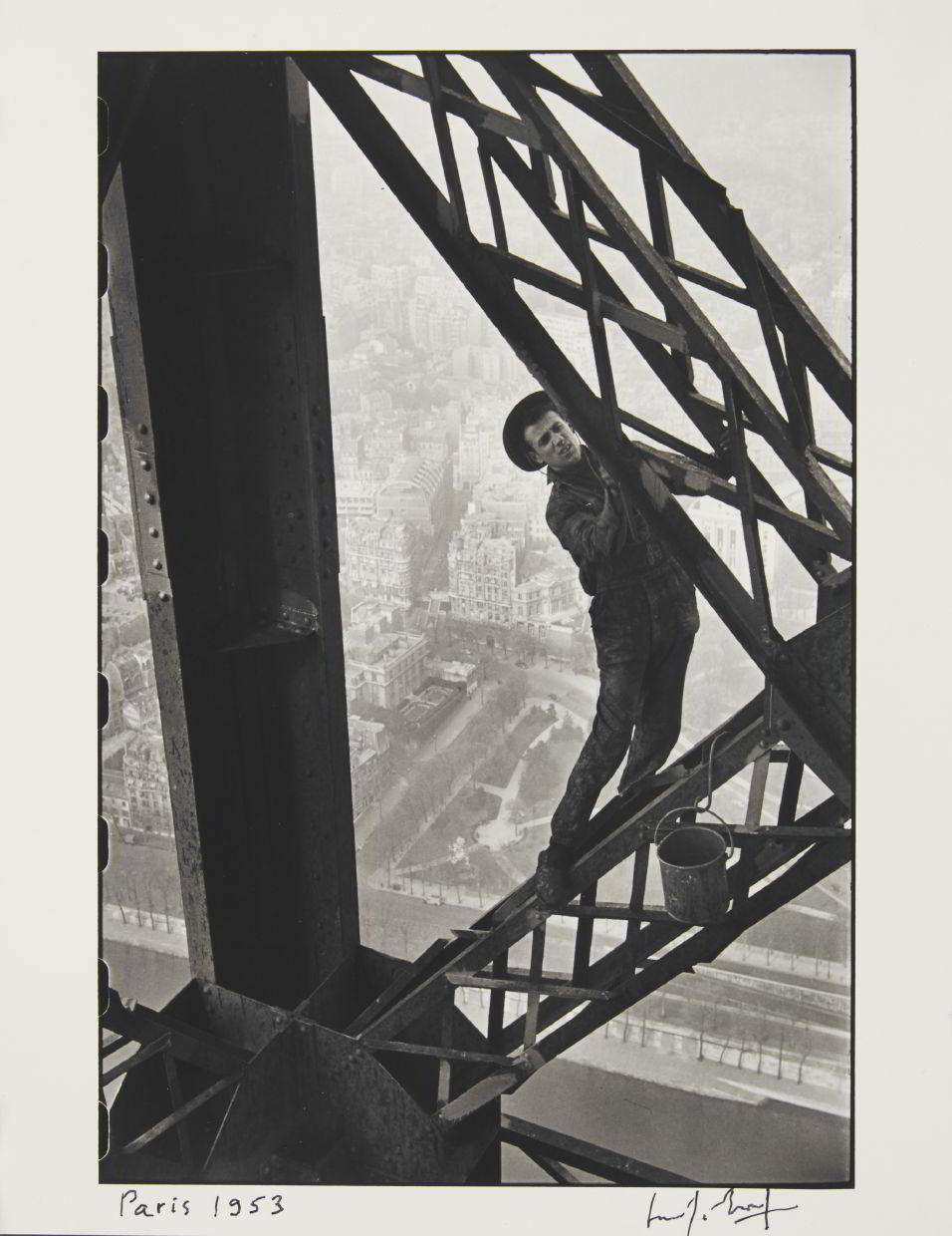 MARC RIBOUD (* 1923) ‘Le Peintre de la Tour Eiffel’, Paris 1953 *