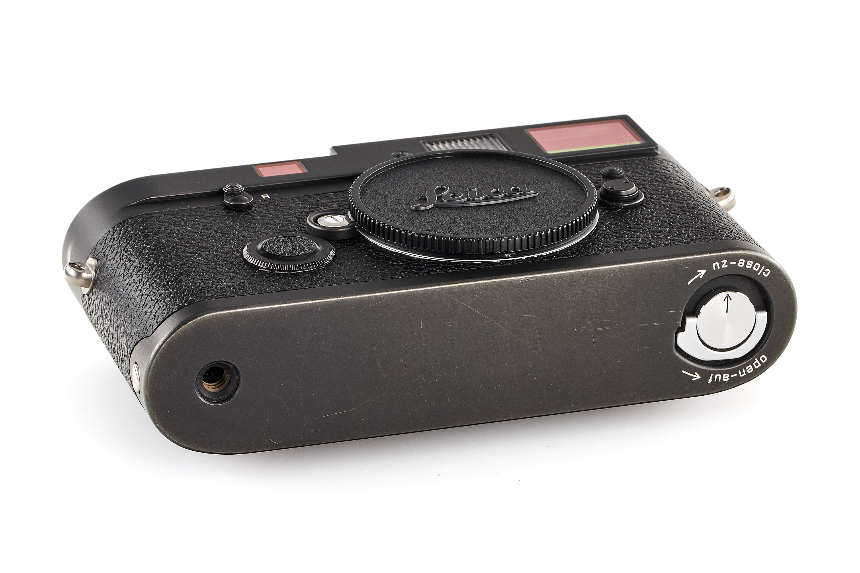 Leica MP 0.72 black anodised 'à la carte'