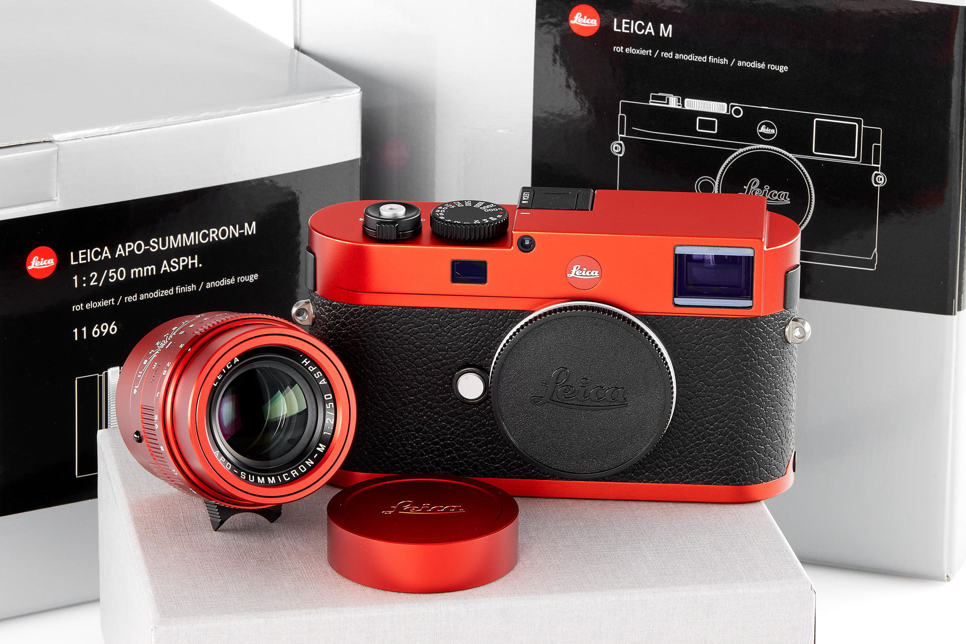 Leica M RED + Apo-Summicron-M 2/50mm RED Leica M RED + Apo-Summicron-M 2/50mm RED