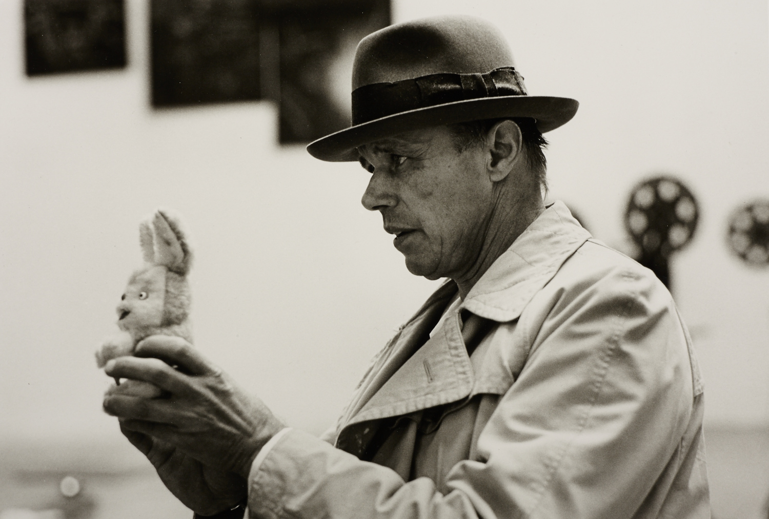 PETER BAUM (* 1939) Joseph Beuys, Venice Biennale, 1980