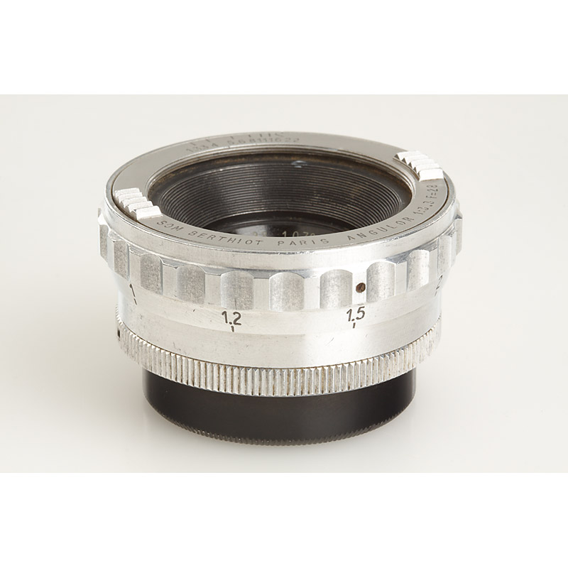RARE SOM BERTHIOT Paris. 100mm F/3 ! C mount. N° 1087828 EUR 600,00 - FR RARE SOM BERTHIOT Paris. 100mm F/3 ! C mount. N° 1087828 EUR 600,00 - FR