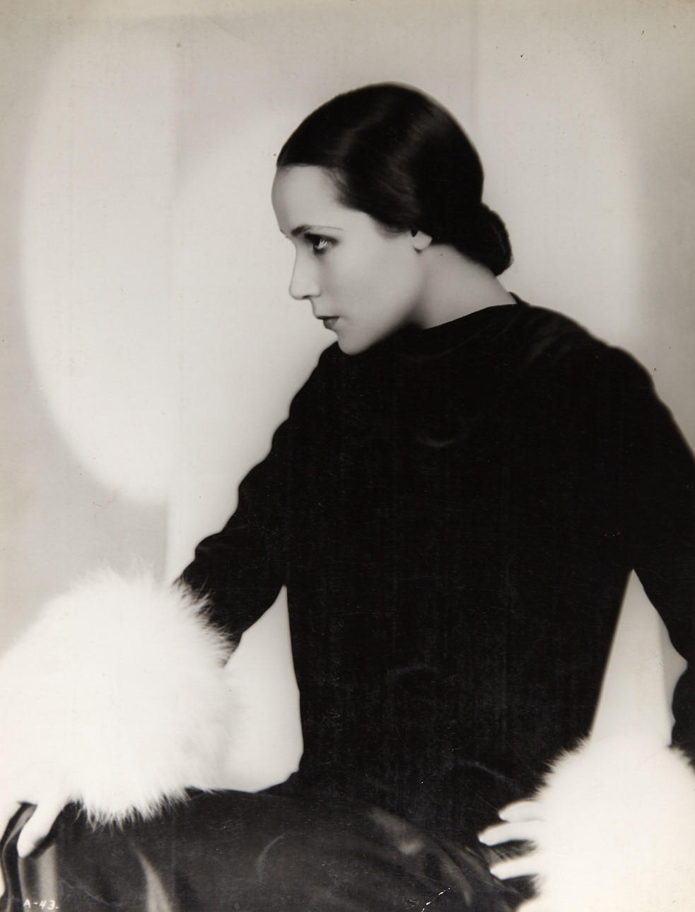 ERNEST BACHRACH (1900–1990) Dolores del Rio, 1920s