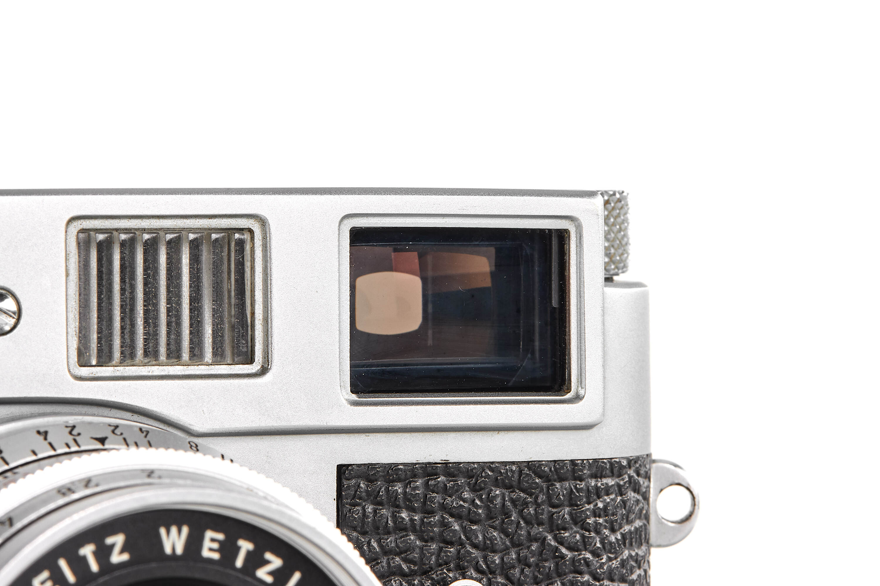 Leica M2 chrome with Summicron 2/35mm 8-element