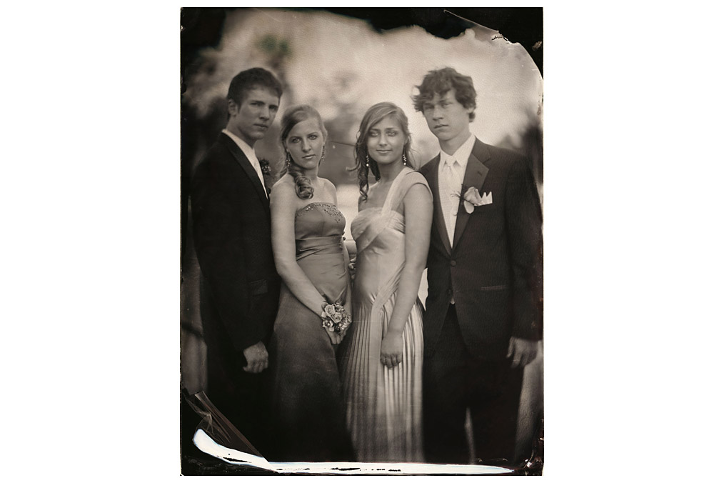 "2 couples" (from the series "Prom"), Agnes Prammer (* 1984)