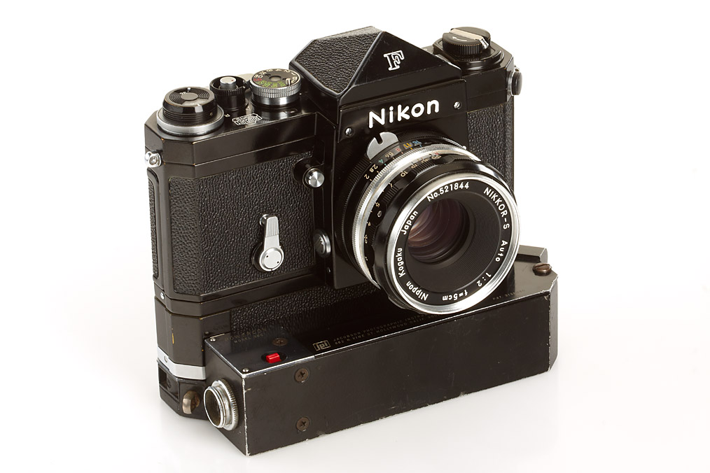 Nikon 'Nikkor' F Eyelevel Schwarz