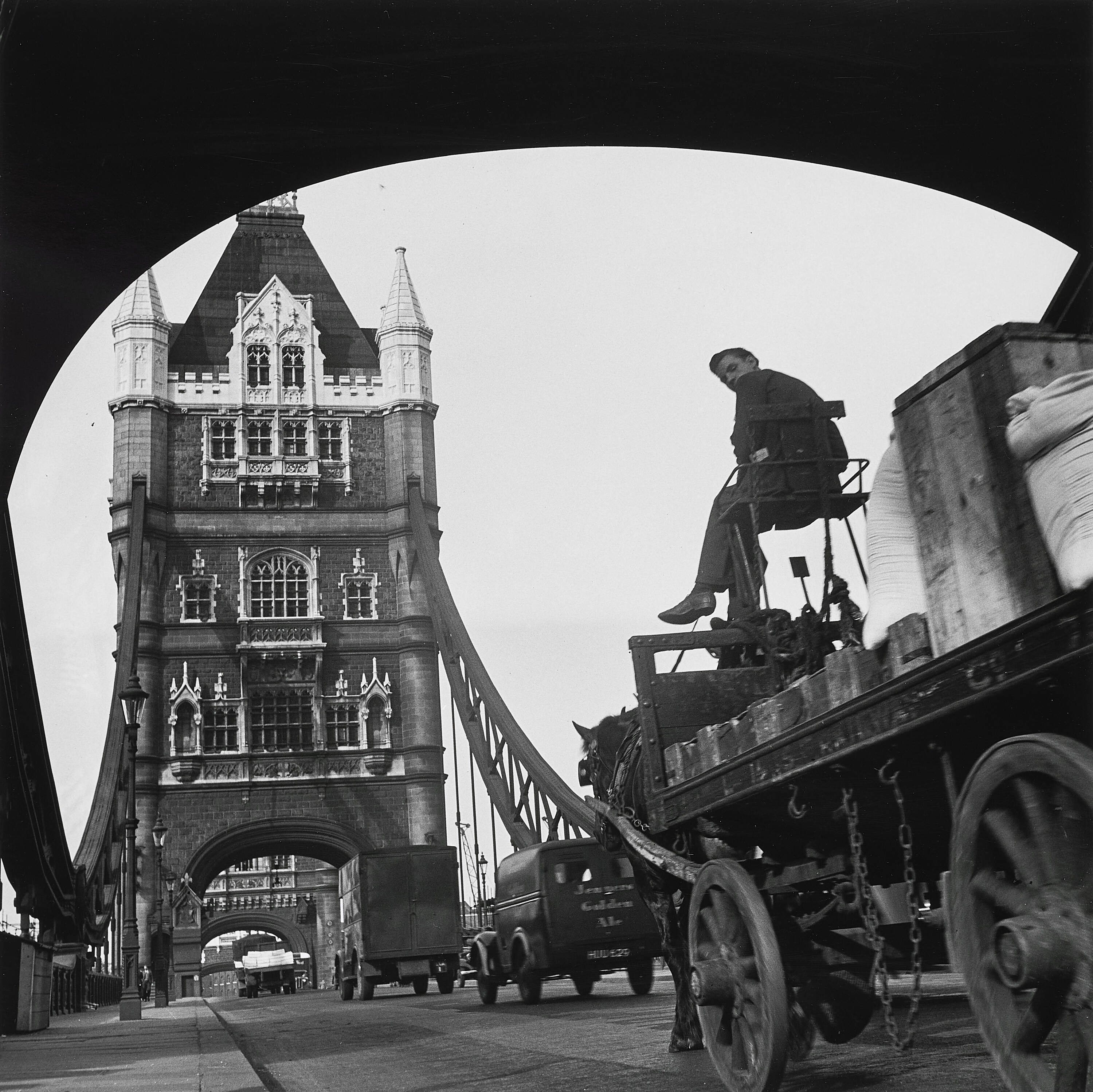 ERNST HAAS (1921–1986) - Tower Bridge, London 1949
