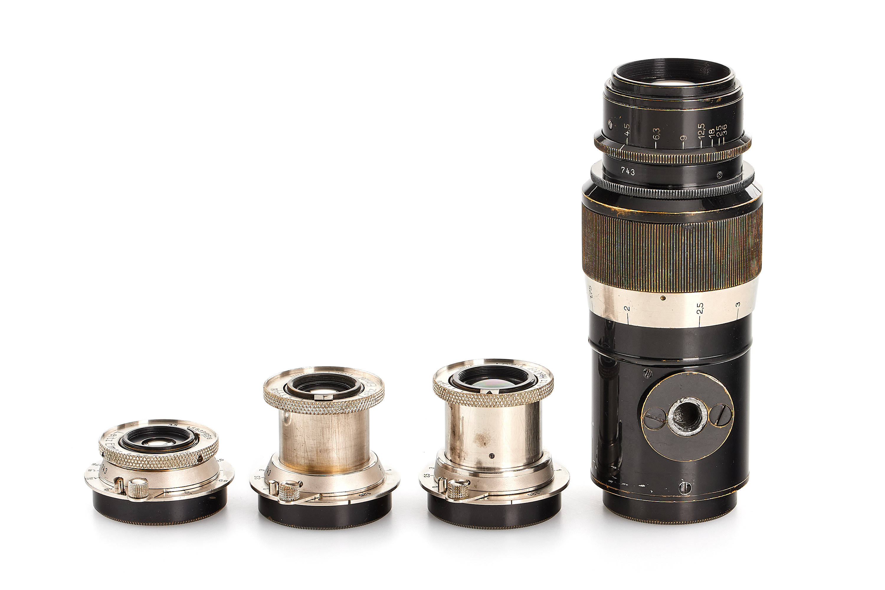 Leica non-standardised Lenses set '743'