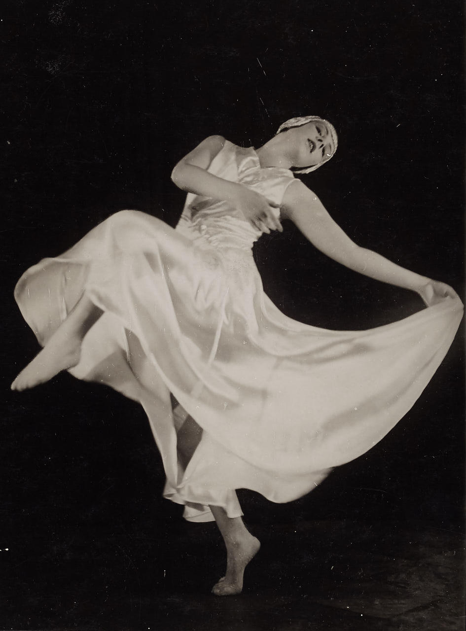 ATELIER ROBERTSON (1927–1933) A group of four dance studies, Berlin c. 1928