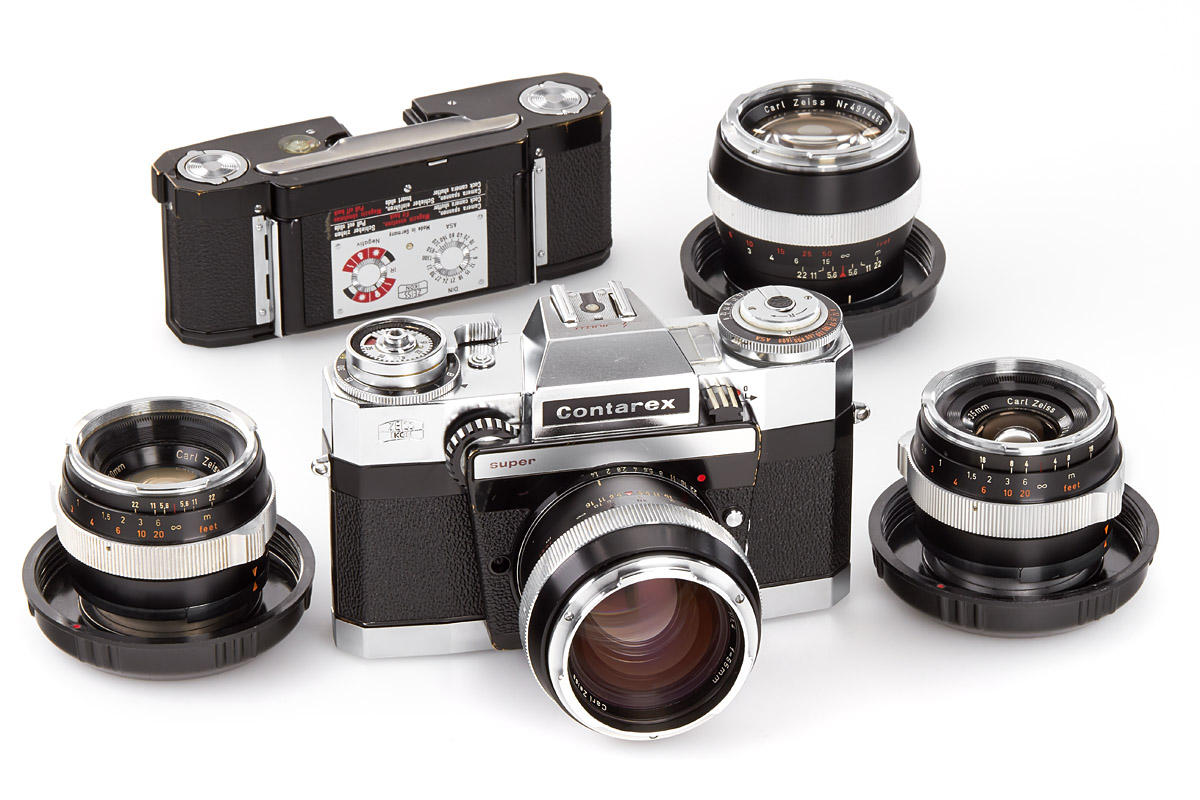 Contarex Super chrome outfit