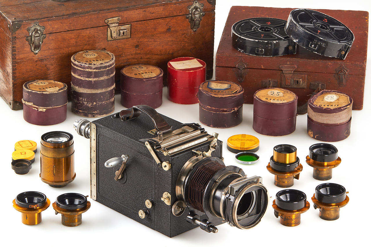 Debrie Parvo L outfit with Kinoptik Apochromat lenses