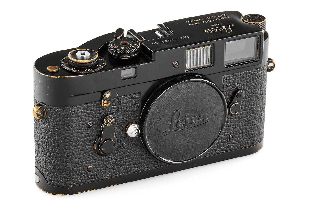 Leica M2 black paint