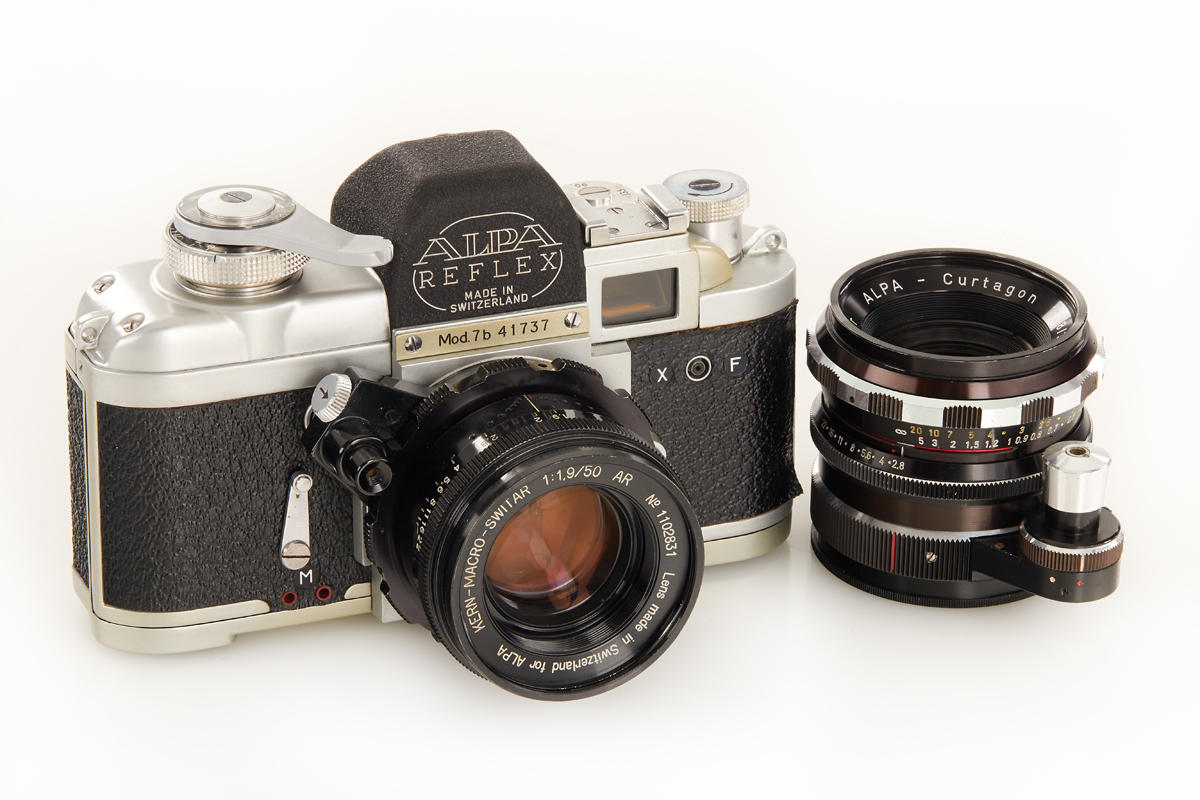 Alpa Reflex Mod.7b outfit *