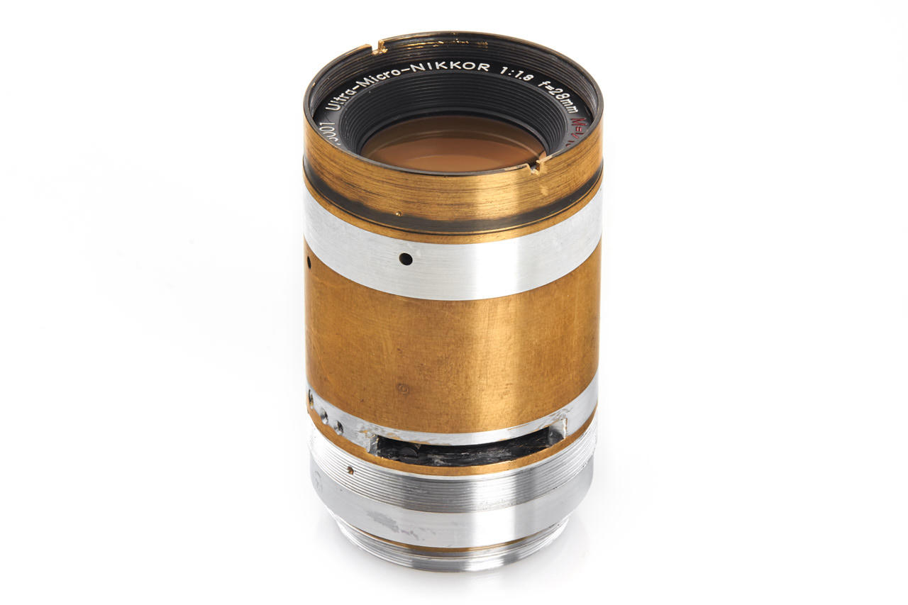 Nikon 1.8/28mm Ultra-Micro-Nikkor